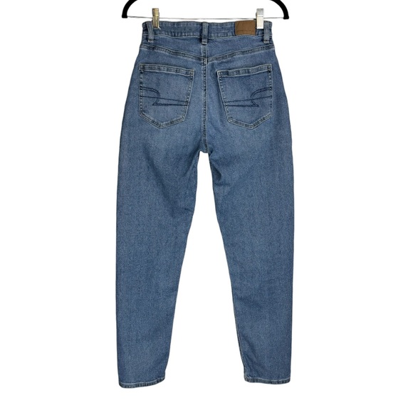 American Eagle Mom Jeans Sz 2 Medium Wash Solid Stretch High Rise - Picture 3 of 12